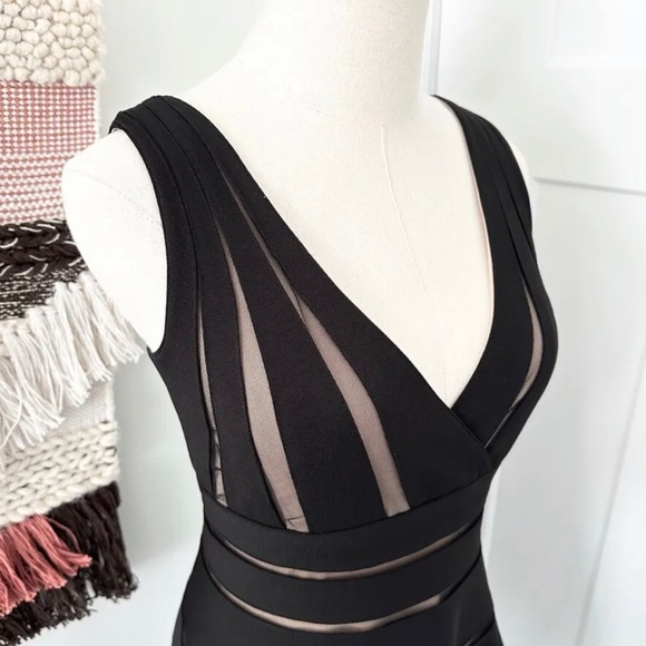 JS Collections Sleeveless, Black & Nude Striped Fit & Flare Sheath Dress, 18 - Picture 5 of 16